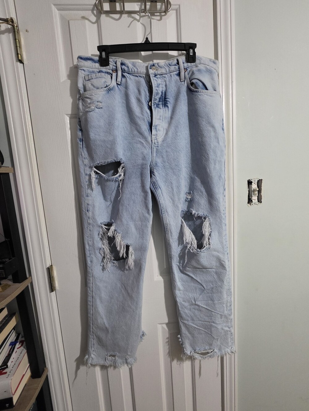 Free People Distressed Jeans